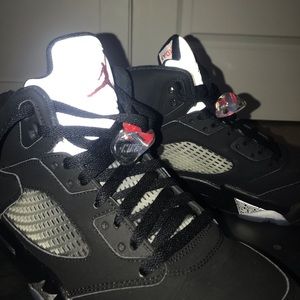 Retro Air Jordan metallic 5’s